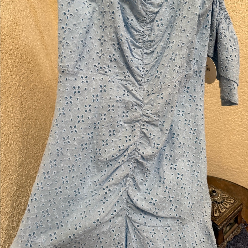Baby Blue - Picture 2 of 9